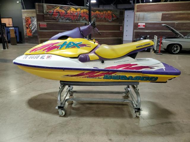 ZZNF1026D595 - 1995 BOMBARDIER SEADOO YELLOW photo 3