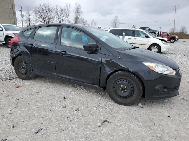 1FADP3K26DL316106 - 2013 FORD FOCUS SE BLACK photo 4