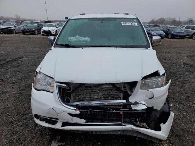 2C4RC1CG8FR674635 - 2015 CHRYSLER TOWN & COU TOURING L WHITE photo 5