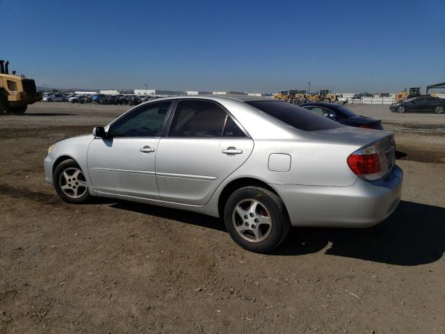 4T1BE32KX6U164878 - 2006 TOYOTA CAMRY LE SILVER photo 2