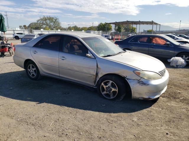 4T1BE32KX6U164878 - 2006 TOYOTA CAMRY LE SILVER photo 4