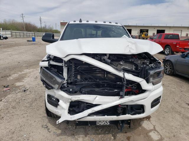 3C6UR5DL3NG110754 - 2022 RAM 2500 BIG HORN/LONE STAR WHITE photo 5