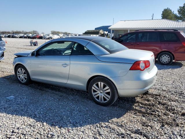 WVWBA71F07V006041 - 2007 VOLKSWAGEN EOS 2.0T SILVER photo 2