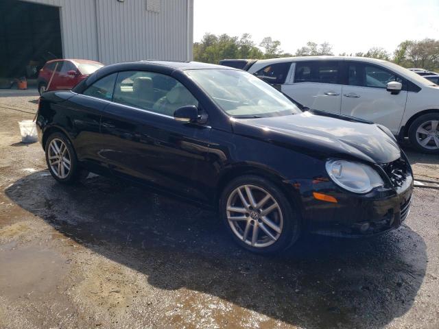 WVWFA71F98V006431 - 2008 VOLKSWAGEN EOS LUX 黑色 照片 4