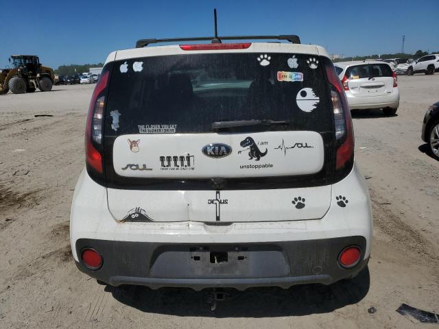 KNDJN2A22K7919512 - 2019 KIA SOUL WHITE photo 6