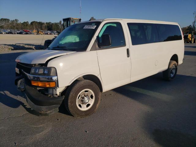 1GAZGPFG2K1151766 - 2019 CHEVROLET EXPRESS G3 LT WHITE photo 1