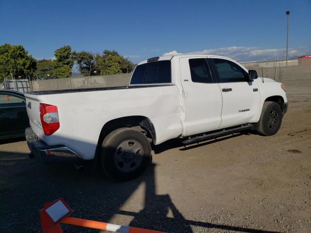 5TFRY5F14GX206114 - 2016 TOYOTA TUNDRA DOUBLE CAB SR/SR5 WHITE photo 3