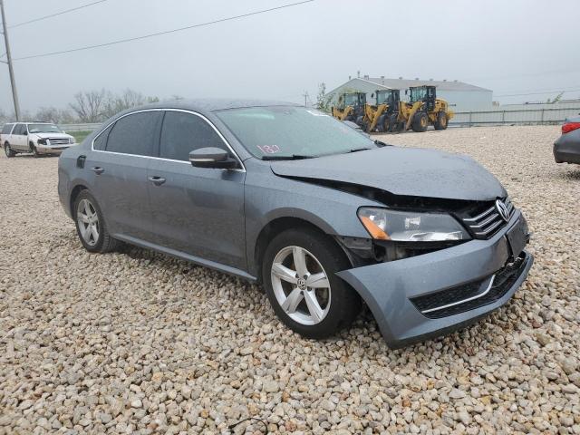 1VWBH7A34DC145529 - 2013 VOLKSWAGEN PASSAT SE CHARCOAL photo 4