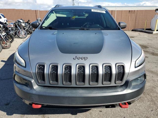 1C4PJMBS2HW599199 - 2017 JEEP CHEROKEE TRAILHAWK GRAY photo 5