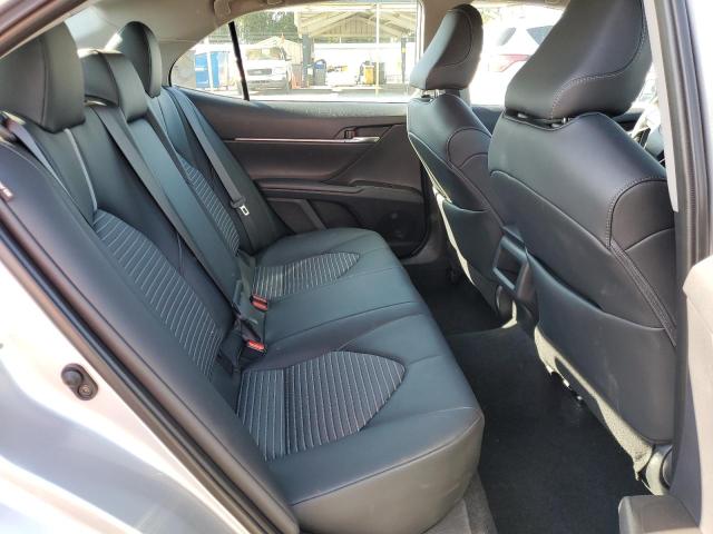 4T1G11AK8PU766879 - 2023 TOYOTA CAMRY SE NIGHT SHADE SILVER photo 10