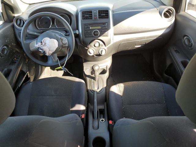 3N1CN7APXCL820907 - 2012 NISSAN VERSA S SILVER photo 8