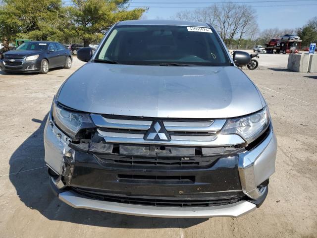 JA4AZ2A30HZ025562 - 2017 MITSUBISHI OUTLANDER ES SILVER photo 5