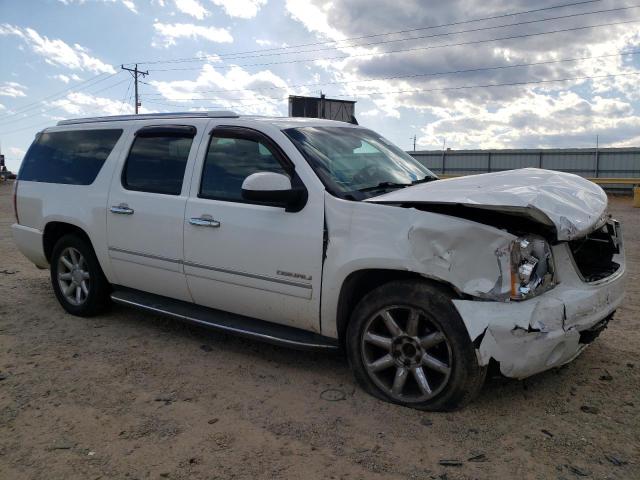 1GKS2MEF2BR328014 - 2011 GMC YUKON XL DENALI WHITE photo 4