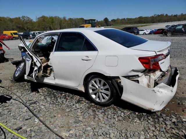 4T1BF1FKXCU187665 - 2012 TOYOTA CAMRY BASE WHITE photo 2