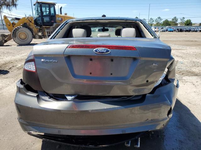 3FAHP0HA4BR327215 - 2011 FORD FUSION SE GRAY photo 6