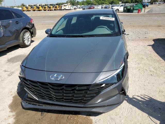 KMHLL4AG1PU574502 - 2023 HYUNDAI ELANTRA SE GRAY photo 5