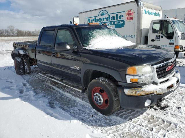 1GTJK33123F254525 - 2003 GMC NEW SIERRA K3500 BLACK photo 4