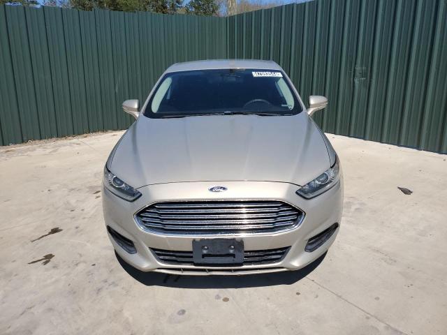 3FA6P0H73FR247857 - 2015 FORD FUSION SE TAN photo 5