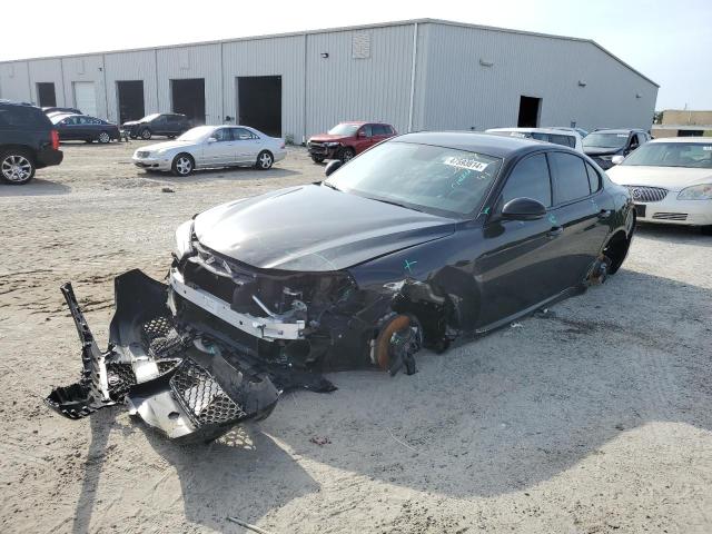 ZARFAEDNXJ7566210 - 2018 ALFA ROMEO GIULIA Q4 黑色 照片 1