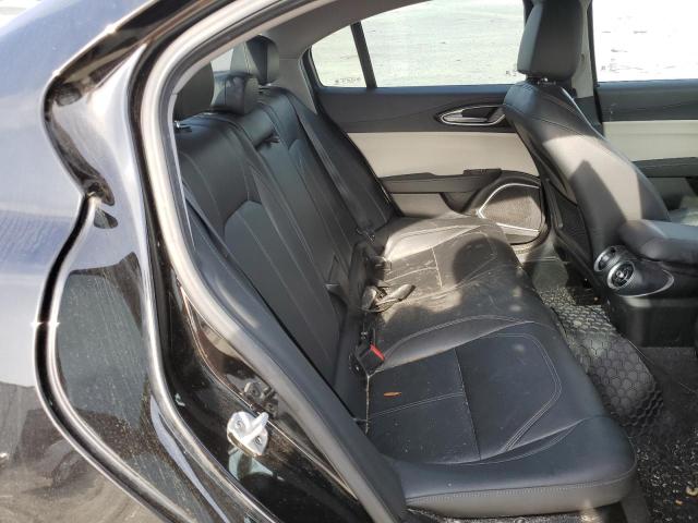 ZARFAEDNXJ7566210 - 2018 ALFA ROMEO GIULIA Q4 黑色 照片 10