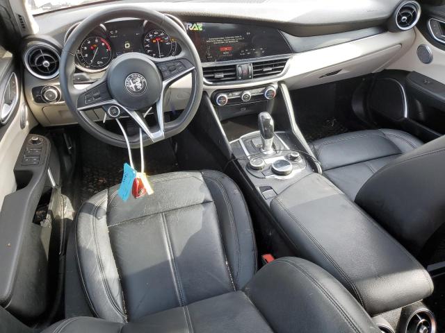 ZARFAEDNXJ7566210 - 2018 ALFA ROMEO GIULIA Q4 黑色 照片 8