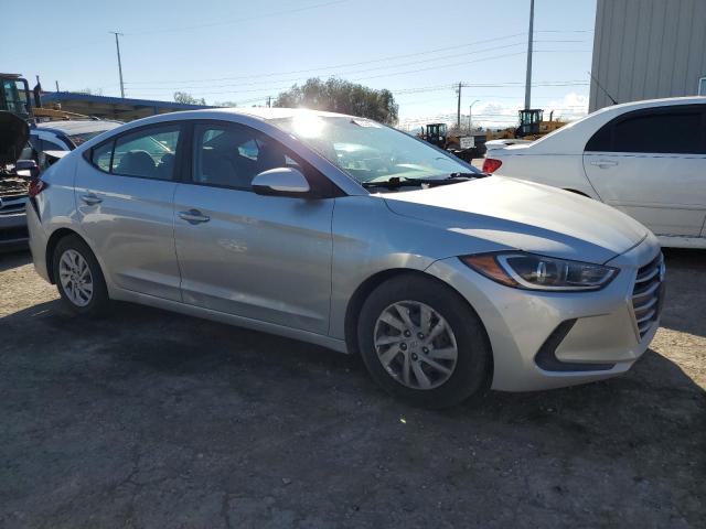 5NPD74LFXHH153861 - 2017 HYUNDAI ELANTRA SE SILVER photo 4