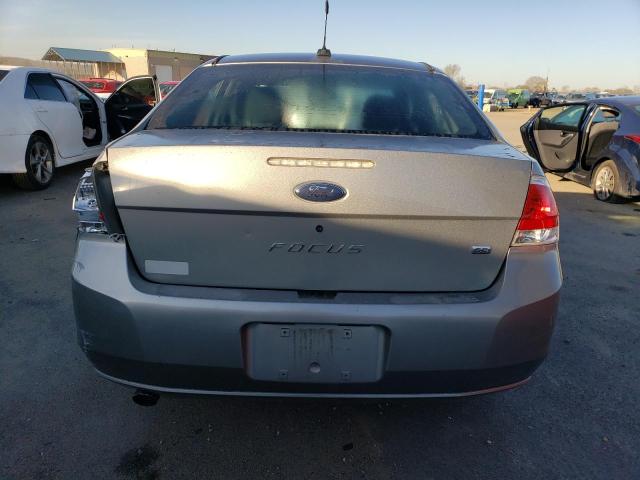 1FAHP35N38W201930 - 2008 FORD FOCUS SE SILVER photo 6