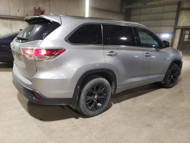 5TDJKRFH4FS161165 - 2015 TOYOTA HIGHLANDER XLE SILVER photo 3
