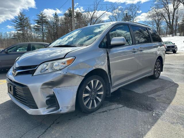 2018 TOYOTA SIENNA LE, 