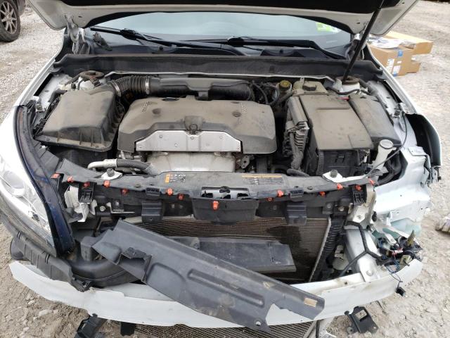 1G11C5SL1EU172496 - 2014 CHEVROLET MALIBU 1LT WHITE photo 11