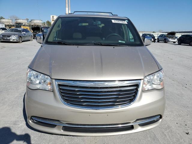 2C4RC1CG7GR254916 - 2016 CHRYSLER TOWN & COU TOURING L GOLD photo 5