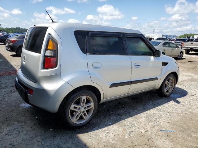 KNDJT2A23A7143248 - 2010 KIA SOUL + SILVER photo 3