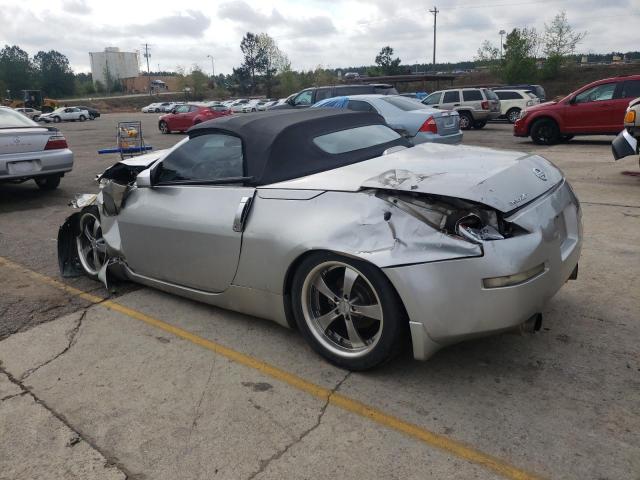 JN1AZ36A24T002691 - 2004 NISSAN 350Z ROADSTER SILVER photo 2