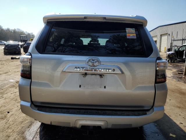 JTEZU5JR3E5072564 - 2014 TOYOTA 4RUNNER SR5 SILVER photo 6