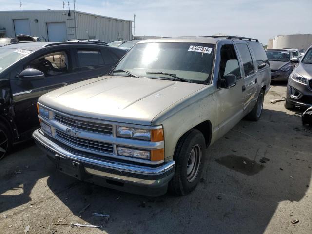 3GNEC16R1XG159504 - 1999 CHEVROLET SUBURBAN C1500 TAN photo 1