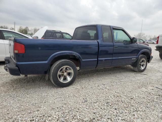 1GCCS1957Y8300319 - 2000 CHEVROLET S TRUCK S10 BLUE photo 3