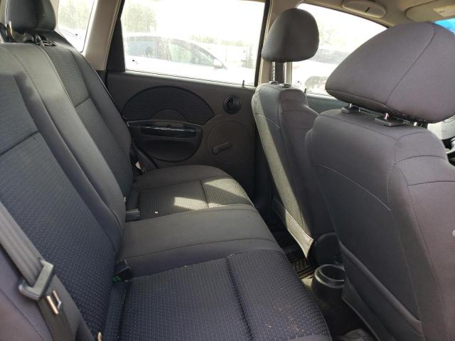 KL1TD66666B670088 - 2006 CHEVROLET AVEO BASE RED photo 10