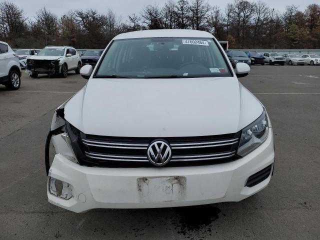 WVGBV7AX1CW530411 - 2012 VOLKSWAGEN TIGUAN S WHITE photo 5