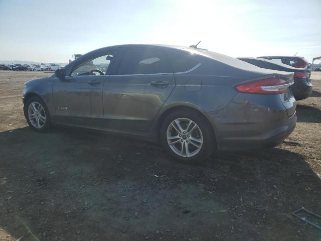 3FA6P0LU8JR281377 - 2018 FORD FUSION SE HYBRID CHARCOAL photo 2