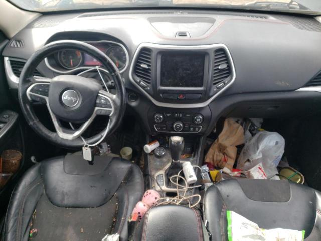 1C4PJMBS4GW134275 - 2016 JEEP CHEROKEE TRAILHAWK შავი ფოტო 8