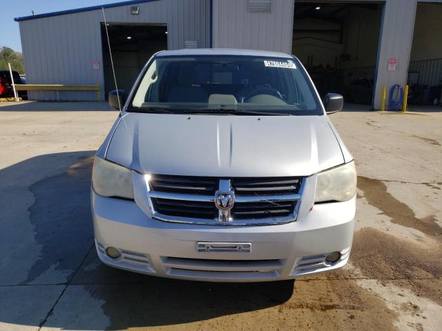 2A4RR4DE4AR103238 - 2010 CHRYSLER TOWN & COU LX SILVER photo 5