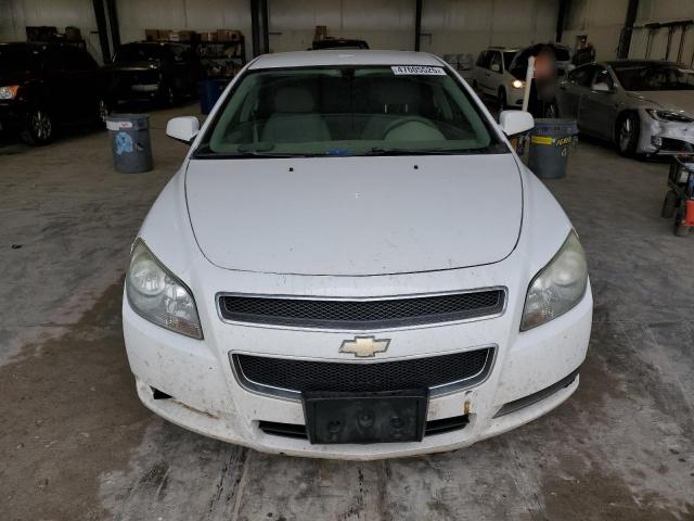 1G1ZH57B99F216145 - 2009 CHEVROLET MALIBU 1LT WHITE photo 5