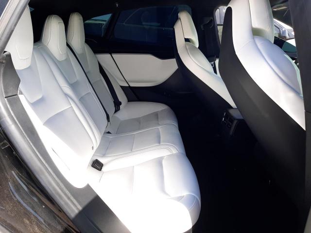 5YJSA1E47KF313896 - 2019 TESLA MODEL S Սև լուսանկար 10