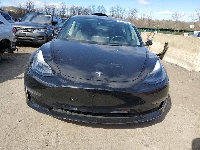 5YJ3E1EB8NF249699 - 2022 TESLA MODEL 3 BLACK photo 5