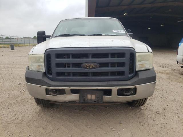 1FTWW30P96ED73167 - 2006 FORD F350 SRW SUPER DUTY WHITE photo 5