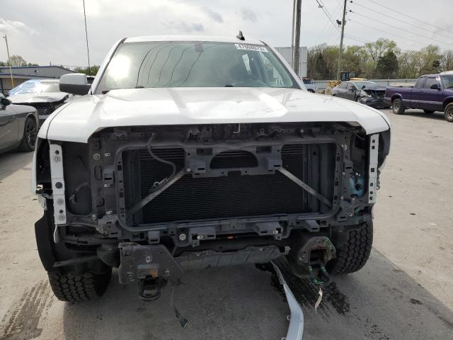 3GTU2UEC1FG435782 - 2015 GMC SIERRA K1500 SLE WHITE photo 5