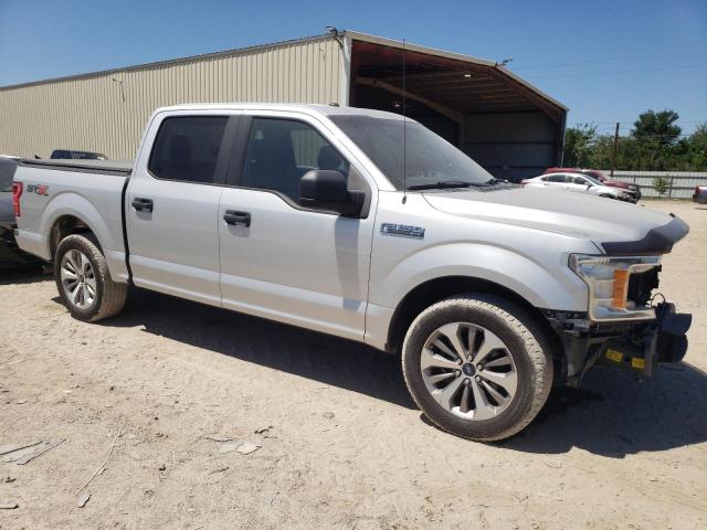 1FTEW1CP2JKE44022 - 2018 FORD F150 SUPERCREW SILVER photo 4