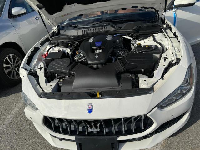 ZAM57YTAXJ1299900 - 2018 MASERATI GHIBLI S WHITE photo 7