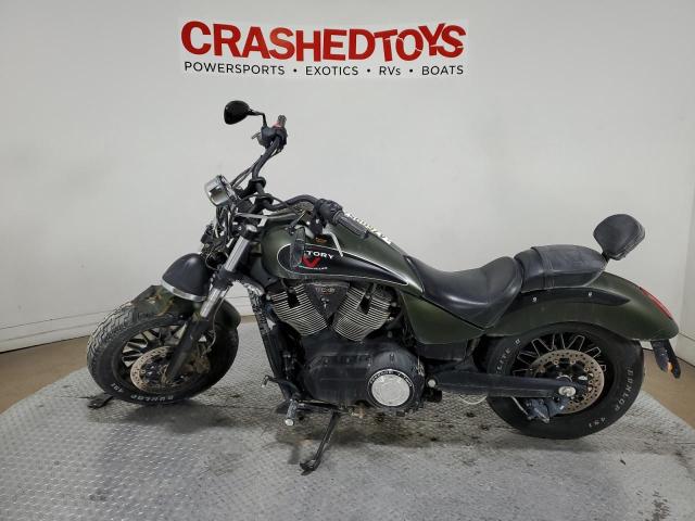 5VPLB36N6G3046583 - 2016 VICTORY MOTORCYCLES GUNNER Yaşıl foto 3