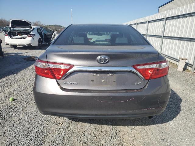 4T1BF1FK0GU608962 - 2016 TOYOTA CAMRY LE GRAY photo 6